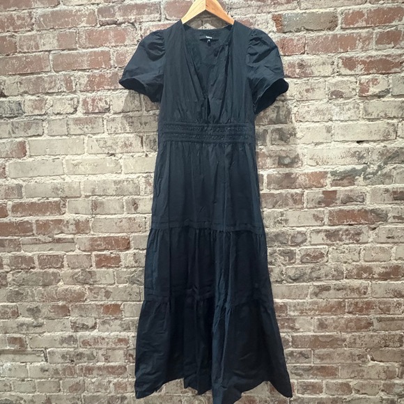 NEW Quince Organic Cotton Poplin Smocked Tiered Maxi Dress Black Puff Sleeve - Picture 6 of 13